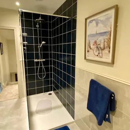 Nyaraló Modern Family Castleisland