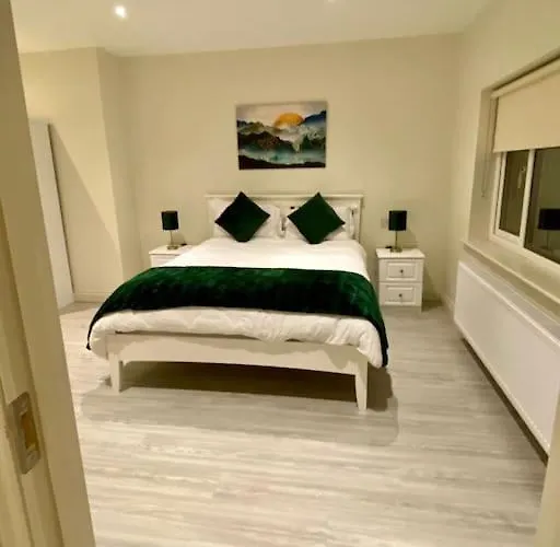 Modern Family Tatil Evi